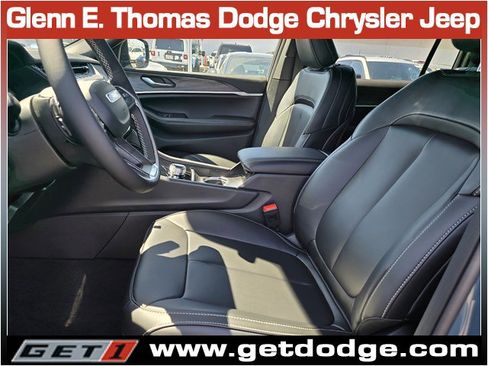 New 2026 Jeep Grand Cherokee L Limited image 11