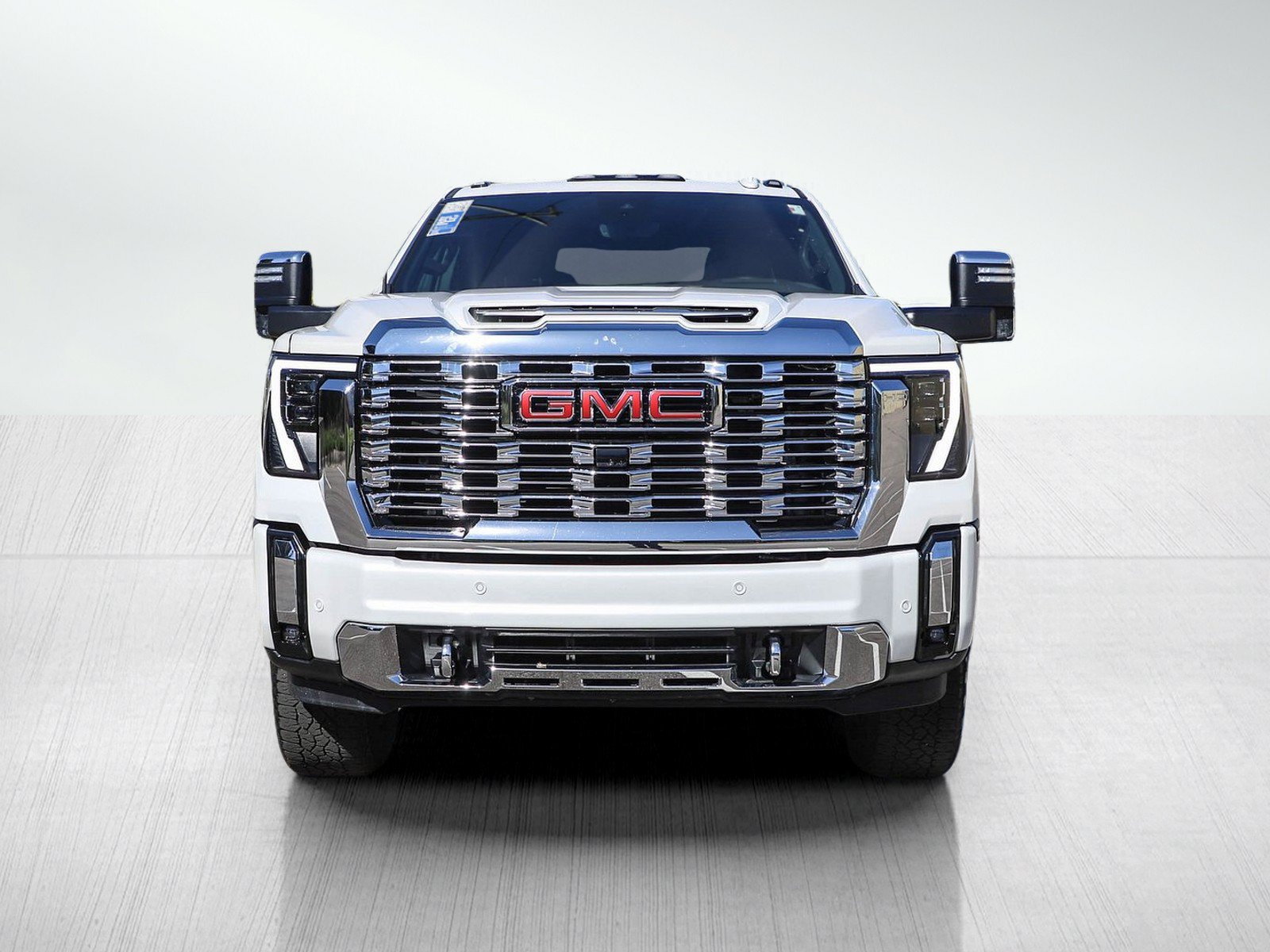Used 2024 GMC Sierra 2500 Denali w/ Denali Reserve Package AWD/4WD image 8
