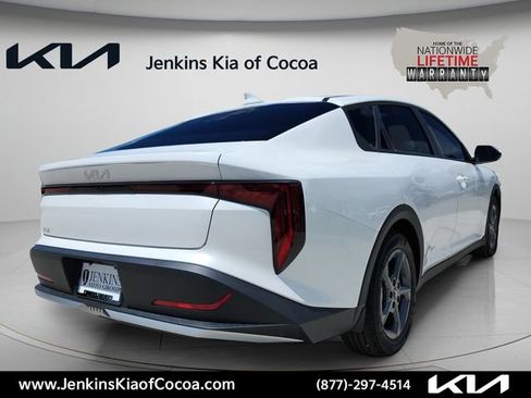 New 2026 Kia K4 FWD image 5