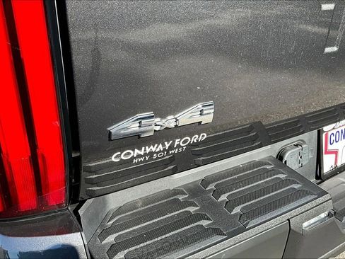 Used 2024 Toyota Tundra SR5 AWD/4WD image 27
