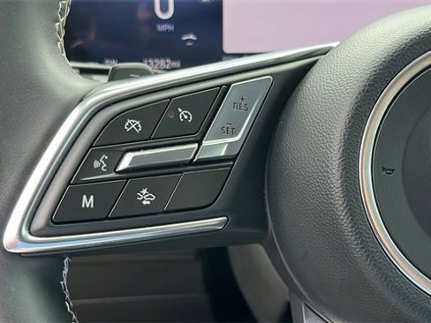 Certified 2025 Buick Envision Sport Touring image 17