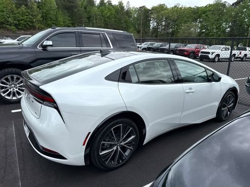 Used 2025 Toyota Prius Limited w/ Limited Premium Package image 3