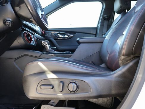 Used 2019 Chevrolet Blazer RS image 35