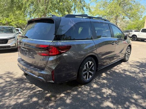 New 2026 Honda Odyssey EX-L image 5