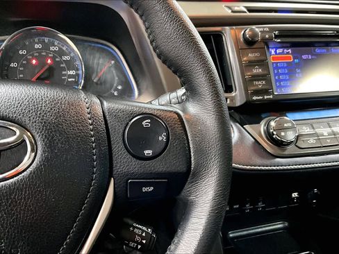 Used 2013 Toyota RAV4 Limited image 23