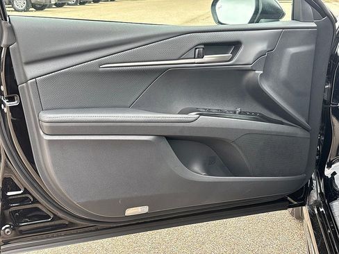 Used 2026 Toyota Camry XSE FWD image 27