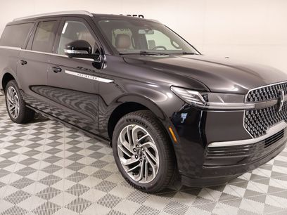 New 2026 Lincoln Navigator L Reserve