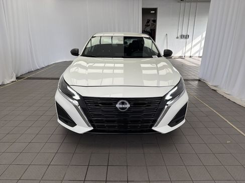 Certified 2025 Nissan Altima 2.5 S image 2