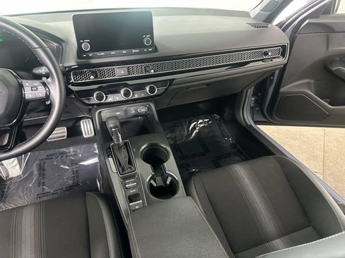 Used 2024 Honda Civic Sport image 19