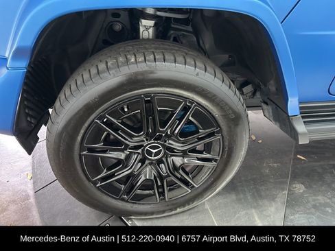 Certified 2025 Mercedes-Benz G 580 w/ EQ Technology image 34
