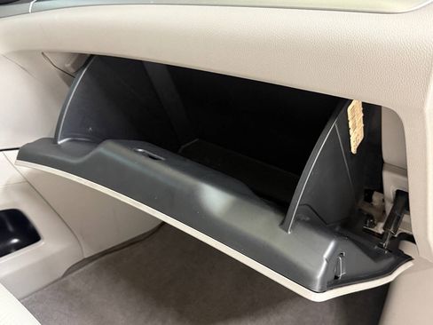 Used 2013 Honda CR-V LX image 37