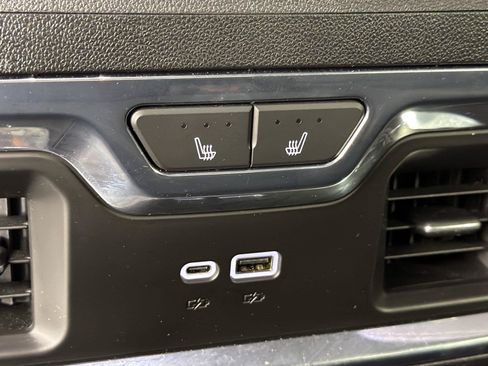 Certified 2024 GMC Sierra 1500 Denali AWD/4WD image 21