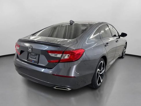 Used 2019 Honda Accord Sport image 10