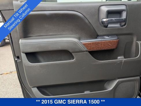 Used 2015 GMC Sierra 1500 SLT w/ SLT Crew Cab Value Package image 34