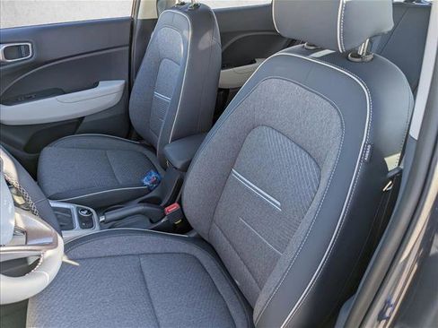 New 2026 Hyundai Venue SEL image 22