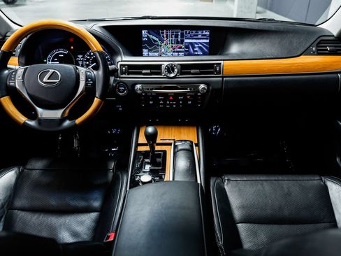 Used 2013 Lexus GS 450h w/ Luxury Pkg RWD image 22