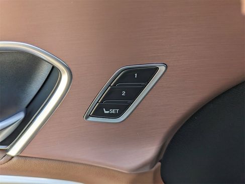 Used 2024 Acura RDX w/ Technology Package image 22