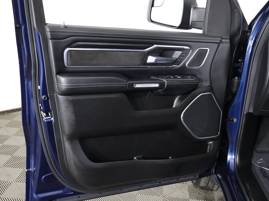 Used 2023 RAM 1500 Laramie AWD/4WD image 26