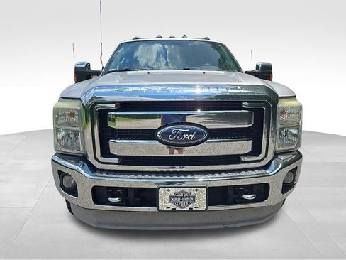 Used 2011 Ford F250 XLT w/ XLT Premium Pkg AWD/4WD image 7