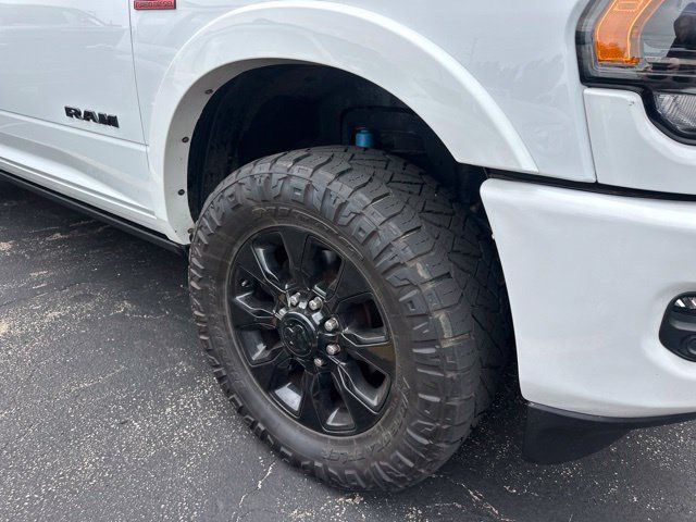 Used 2022 RAM 2500 Limited w/ Night Edition AWD/4WD image 3