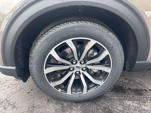 New 2026 Ford Explorer ST-Line image 9