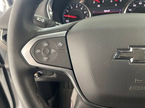 Used 2023 Chevrolet Traverse LT FWD image 38