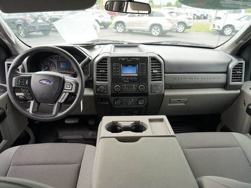 Used 2020 Ford F350 XL w/ Power Equipment Group AWD/4WD image 25