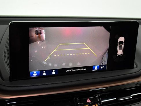 Used 2025 Acura MDX w/ Technology Package image 16