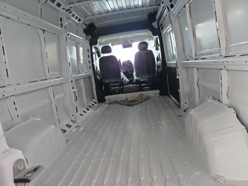 Used 2025 RAM ProMaster 3500 w/ Convenience Group image 10