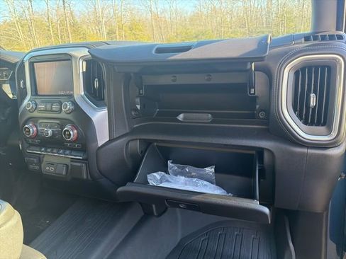 Certified 2022 GMC Sierra 2500 SLT image 18