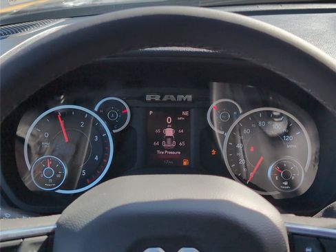 New 2026 RAM 2500 Big Horn AWD/4WD image 26