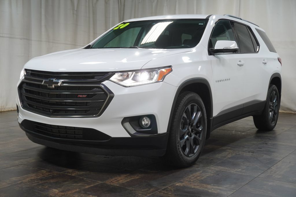 Used 2020 Chevrolet Traverse RS FWD image 2