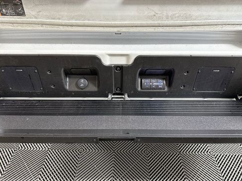 Used 2023 GMC Sierra 1500 Denali w/ Denali Reserve Package image 35