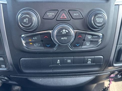 Used 2021 RAM 1500 Classic Warlock w/ Electronics Group AWD/4WD image 19