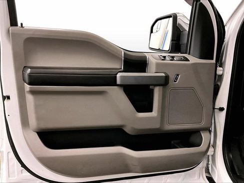 Used 2018 Ford F150 XLT AWD/4WD image 22