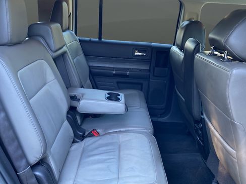 Used 2018 Ford Flex Limited w/ Equipment Group 301A AWD/4WD image 25