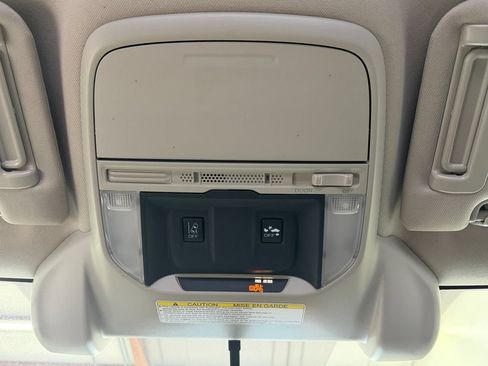 Used 2020 Subaru Forester w/ Popular Package #1 AWD/4WD image 29