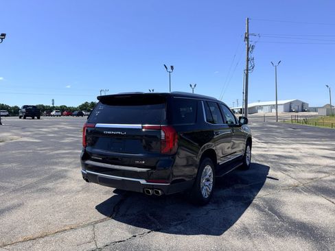 Used 2025 GMC Yukon Denali AWD/4WD image 6
