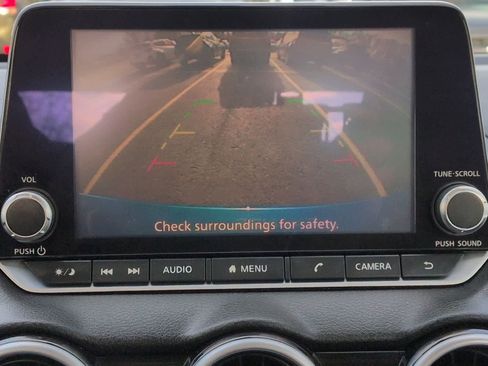 Used 2020 Nissan Sentra SV image 29