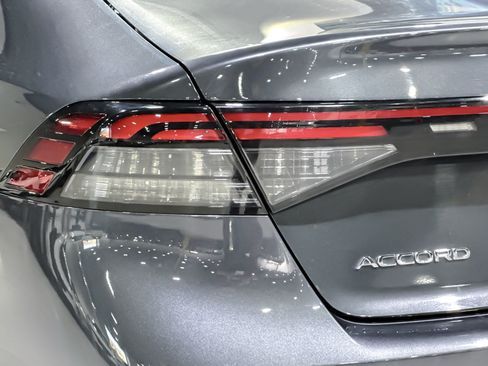 Used 2024 Honda Accord EX image 28