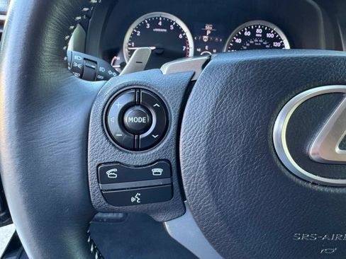 Used 2014 Lexus IS 350 w/ Navigation Package RWD image 12