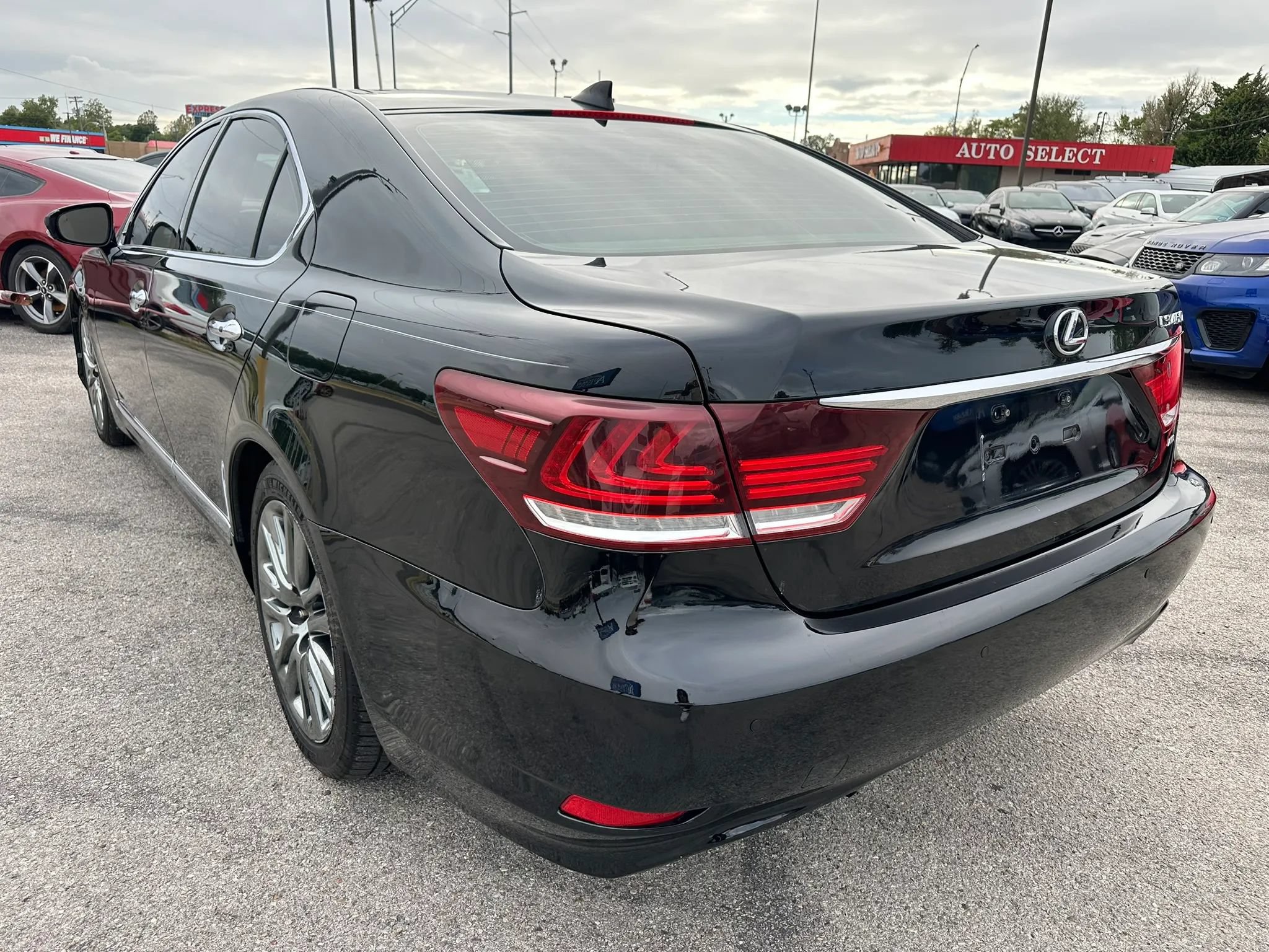 Used 2014 Lexus LS 460 AWD w/ Comfort Package image 35