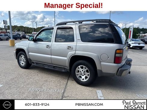 Used 2006 Chevrolet Tahoe Z71 w/ Z71 Preferred Equipment Group RWD image 12