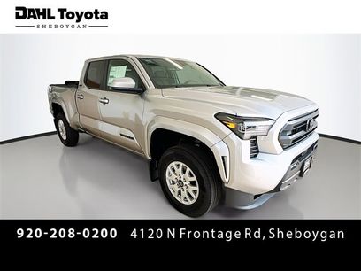 New 2025 Toyota Tacoma SR5