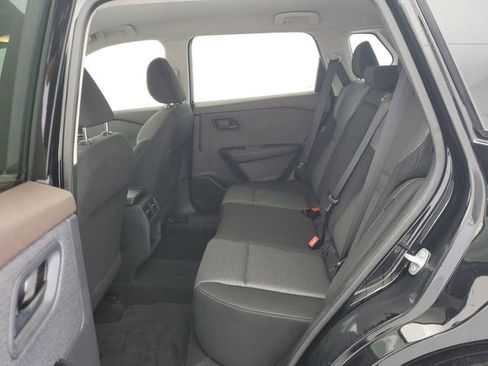 Used 2021 Nissan Rogue S image 11