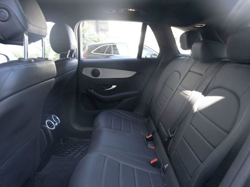 Used 2021 Mercedes-Benz GLC 300 image 19