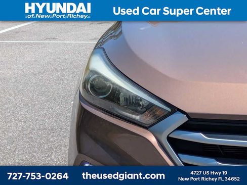 Used 2017 Hyundai Tucson Sport FWD image 9