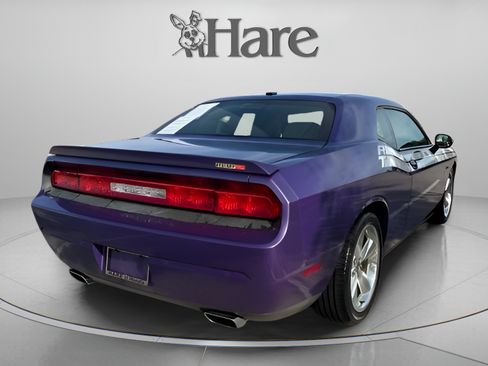 Used 2013 Dodge Challenger R/T RWD image 5