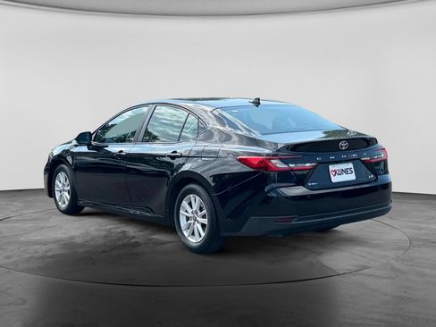 Used 2025 Toyota Camry LE FWD image 6