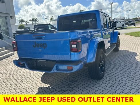 Used 2023 Jeep Gladiator Overland image 6